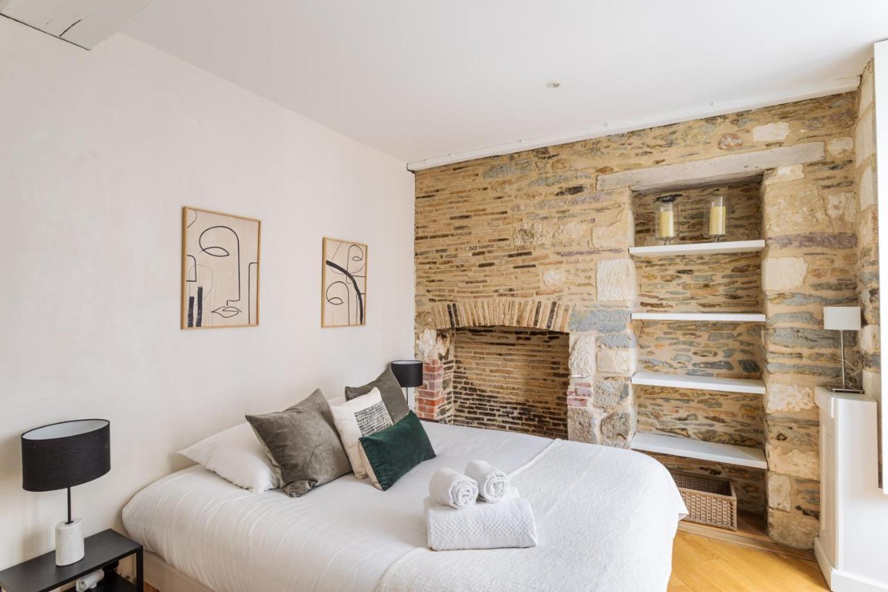 La Tourelle & L'Honore - 2 Appartements Dans Le Centre Historique De Rennes Zewnętrze zdjęcie