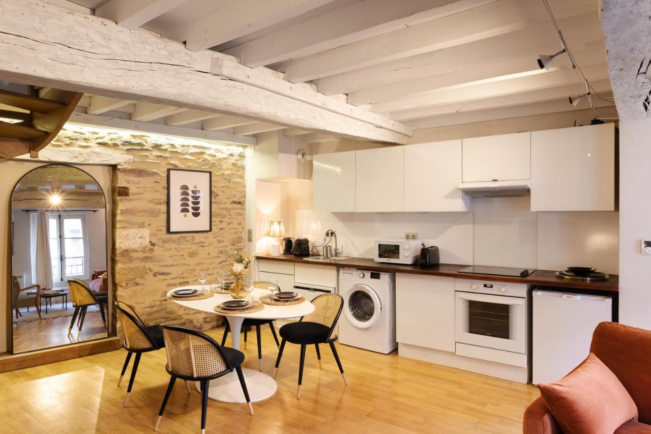 La Tourelle & L'Honore - 2 Appartements Dans Le Centre Historique De Rennes Zewnętrze zdjęcie